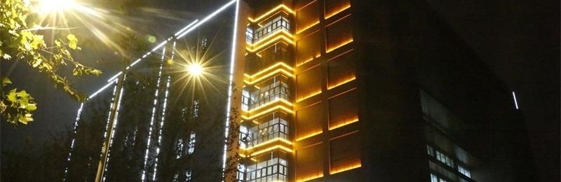 夜光下的河北大學
