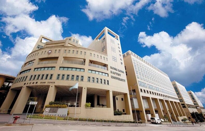 美國加州浸會大學校園一角1