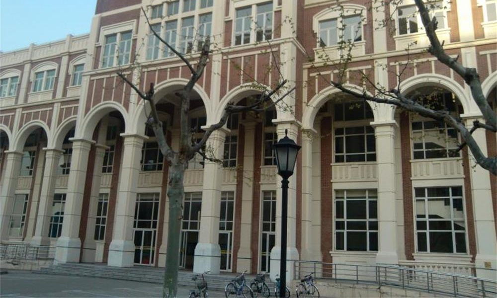 上海外國語大學教學樓1
