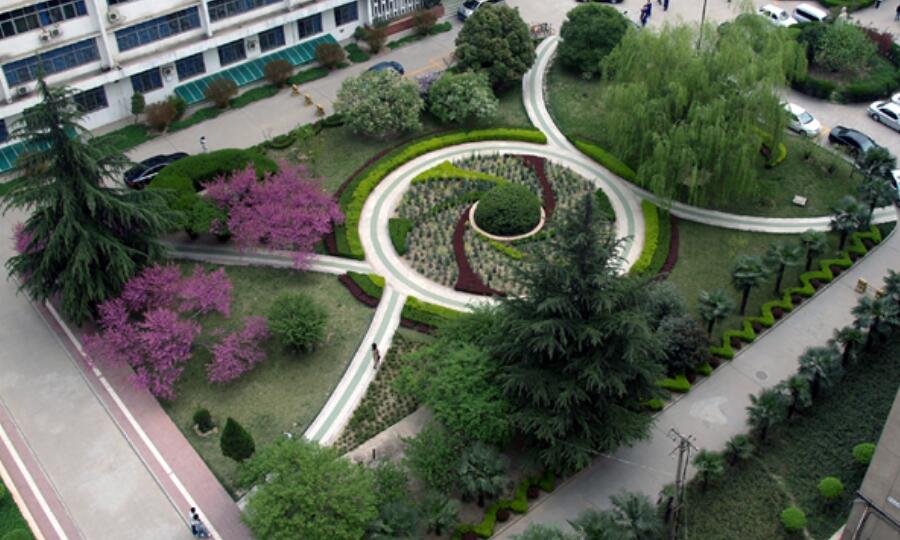 西安理工大學(xué)校內(nèi)一角1